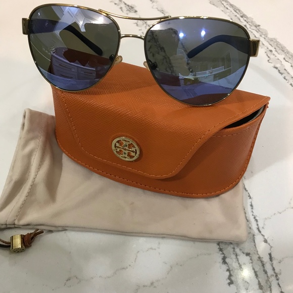 Tory Burch Accessories - Tory Burch sunglasses